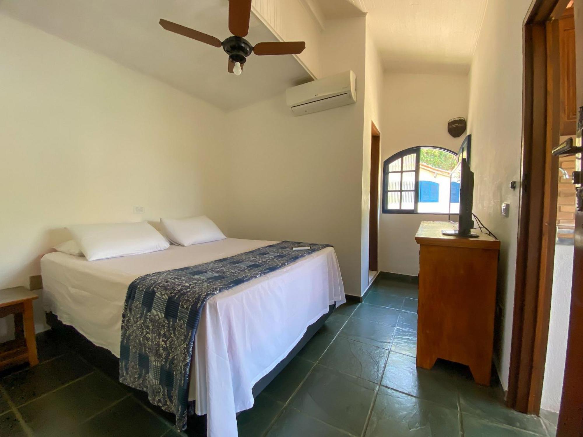 Villas & Residencial Tres Marias A 300 Mts Do Centro Historico باراتي المظهر الخارجي الصورة