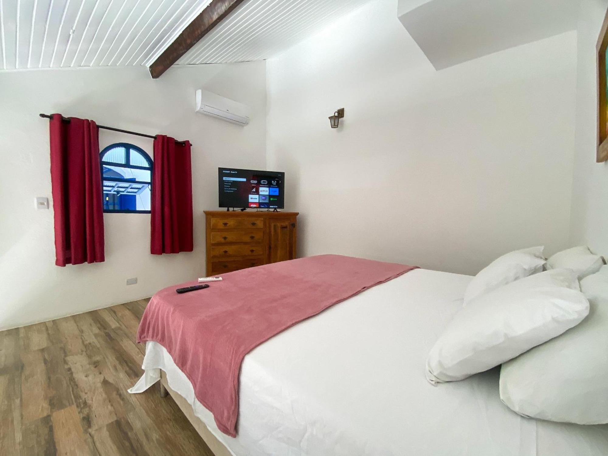 Villas & Residencial Tres Marias A 300 Mts Do Centro Historico باراتي المظهر الخارجي الصورة